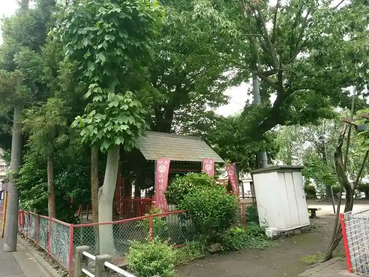 三和稲荷神社のその他建物