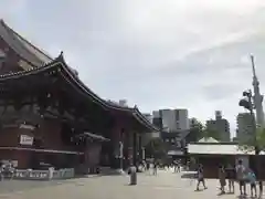 浅草寺の本殿