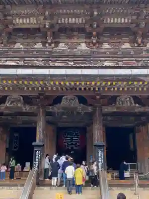 金峯山寺の本殿・本堂