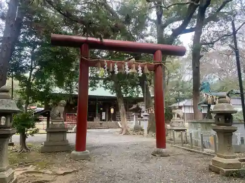 男神社の{uncategorized: "未分類", other: "その他", undefined: "問題あり", building: "その他建物", grave: "お墓", sacred_gate: "鳥居", guardian: "狛犬", statue: "像", buddha: "仏像", history: "歴史", nature: "自然", garden: "庭園", animal: "動物", pagoda: "塔", temizu: "手水舎", mountain_gate: "山門・神門", sanctuary: "本殿・本堂", subordinate: "末社・摂社", art: "芸術", scenery: "景色", jizo: "地蔵", ema: "絵馬", goshuin: "御朱印", omikuji: "おみくじ", items: "授与品その他", amulet: "お守り", goshuincho: "御朱印帳", eats: "食事", festival: "お祭り", votive_dance: "神楽", shichigosan: "七五三参", wedding: "結婚式", experience: "体験その他", initially: "初詣", around: "周辺", anti_infection: "感染症対策"}