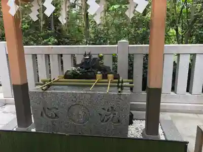 福徳神社（芽吹稲荷）の手水舎
