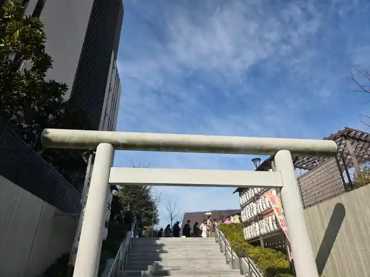 駒込妙義神社の{uncategorized: "未分類", other: "その他", undefined: "問題あり", building: "その他建物", grave: "お墓", sacred_gate: "鳥居", guardian: "狛犬", statue: "像", buddha: "仏像", history: "歴史", nature: "自然", garden: "庭園", animal: "動物", pagoda: "塔", temizu: "手水舎", mountain_gate: "山門・神門", sanctuary: "本殿・本堂", subordinate: "末社・摂社", art: "芸術", scenery: "景色", jizo: "地蔵", ema: "絵馬", goshuin: "御朱印", omikuji: "おみくじ", items: "授与品その他", amulet: "お守り", goshuincho: "御朱印帳", eats: "食事", festival: "お祭り", votive_dance: "神楽", shichigosan: "七五三参", wedding: "結婚式", experience: "体験その他", initially: "初詣", around: "周辺", anti_infection: "感染症対策"}