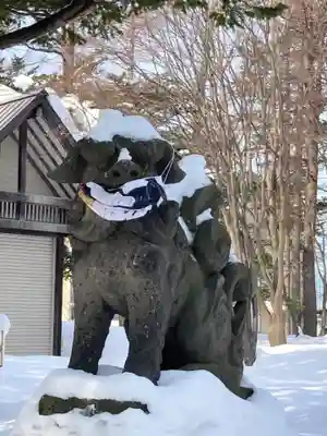 北広島市総鎮守 廣島神社の狛犬