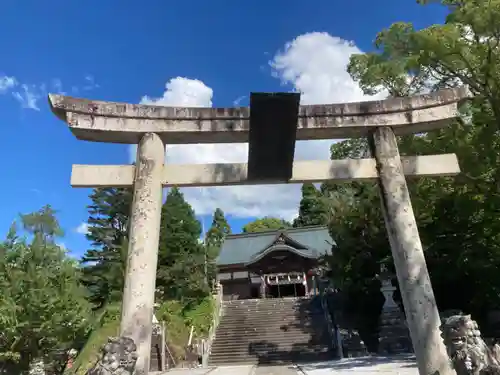 宇和津彦神社の鳥居