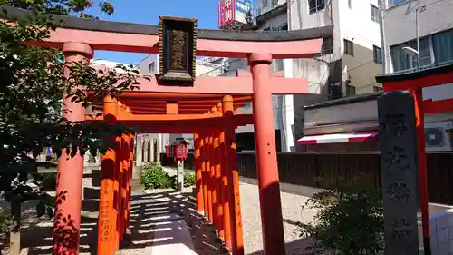 三輪神社の鳥居