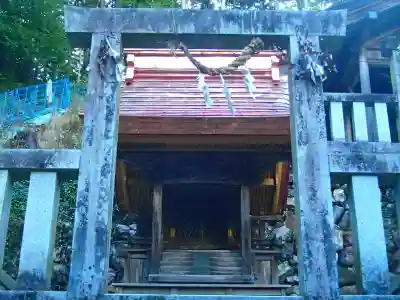 神明神社の末社・摂社