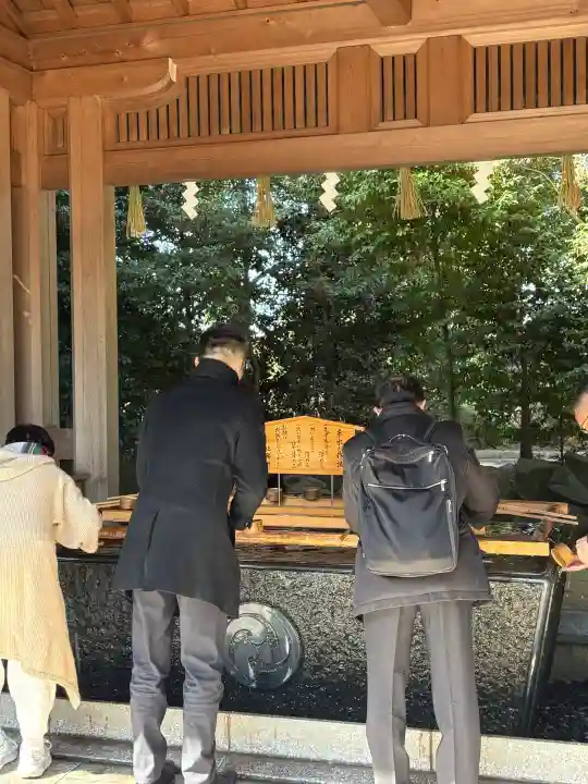 寒川神社の{uncategorized: "未分類", other: "その他", undefined: "問題あり", building: "その他建物", grave: "お墓", sacred_gate: "鳥居", guardian: "狛犬", statue: "像", buddha: "仏像", history: "歴史", nature: "自然", garden: "庭園", animal: "動物", pagoda: "塔", temizu: "手水舎", mountain_gate: "山門・神門", sanctuary: "本殿・本堂", subordinate: "末社・摂社", art: "芸術", scenery: "景色", jizo: "地蔵", ema: "絵馬", goshuin: "御朱印", omikuji: "おみくじ", items: "授与品その他", amulet: "お守り", goshuincho: "御朱印帳", eats: "食事", festival: "お祭り", votive_dance: "神楽", shichigosan: "七五三参", wedding: "結婚式", experience: "体験その他", initially: "初詣", around: "周辺", anti_infection: "感染症対策"}
