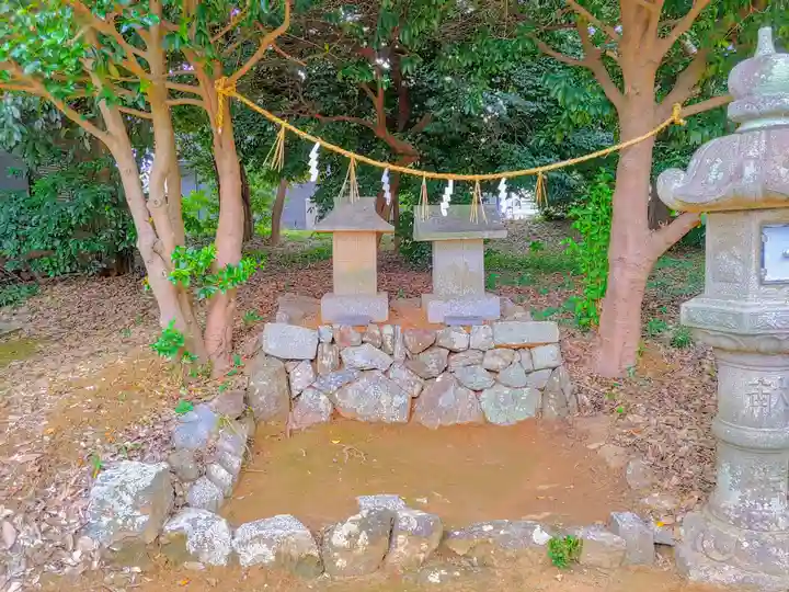 総社(白鳥町)の末社・摂社