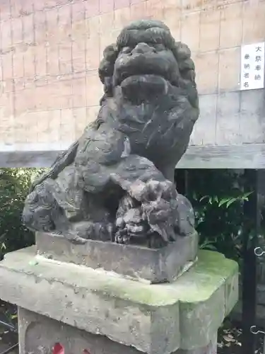 幡ケ谷氷川神社の狛犬