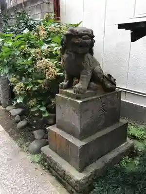 厳島神社の狛犬