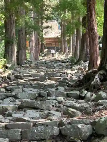 浄光寺の{uncategorized: "未分類", other: "その他", undefined: "問題あり", building: "その他建物", grave: "お墓", sacred_gate: "鳥居", guardian: "狛犬", statue: "像", buddha: "仏像", history: "歴史", nature: "自然", garden: "庭園", animal: "動物", pagoda: "塔", temizu: "手水舎", mountain_gate: "山門・神門", sanctuary: "本殿・本堂", subordinate: "末社・摂社", art: "芸術", scenery: "景色", jizo: "地蔵", ema: "絵馬", goshuin: "御朱印", omikuji: "おみくじ", items: "授与品その他", amulet: "お守り", goshuincho: "御朱印帳", eats: "食事", festival: "お祭り", votive_dance: "神楽", shichigosan: "七五三参", wedding: "結婚式", experience: "体験その他", initially: "初詣", around: "周辺", anti_infection: "感染症対策"}