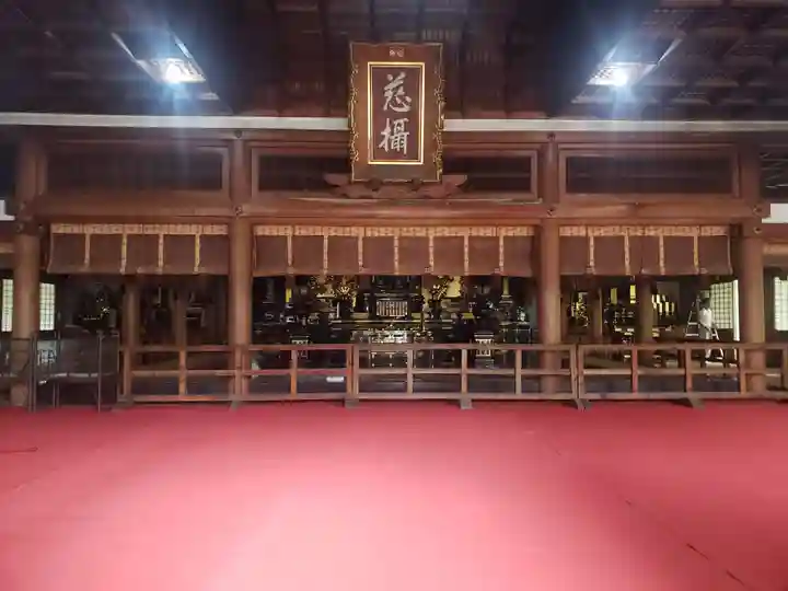 西教寺の本殿・本堂