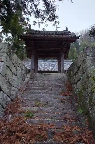 晴暗寺の山門・神門