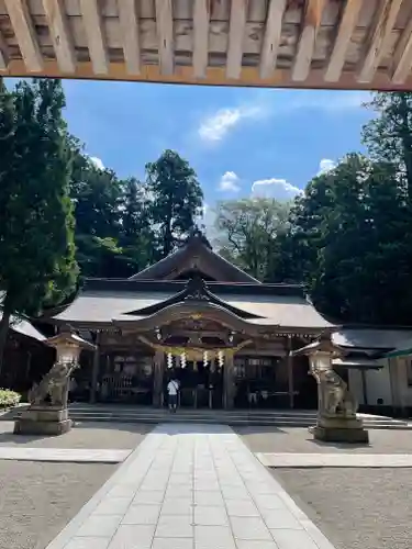 白山比咩神社の本殿