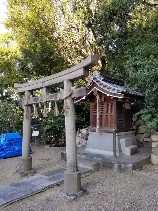 安居神社の末社・摂社