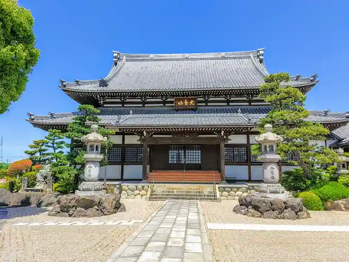 桂林寺の本殿・本堂