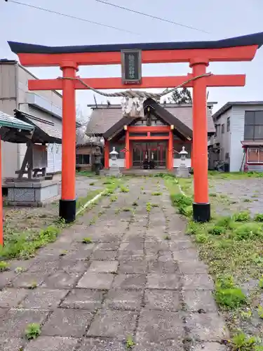 輪西稲荷神社の鳥居