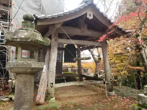 瓦屋寺の建物その他