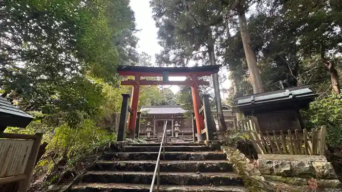 瀧蔵神社の鳥居