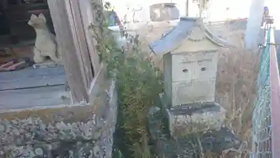 御園稲荷神社の末社・摂社