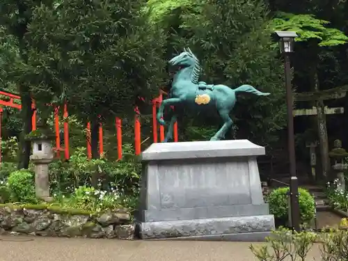 伊奈波神社の狛犬