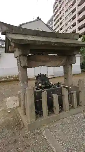 西早稲田天祖神社の手水舎