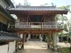 雲谷寺の山門