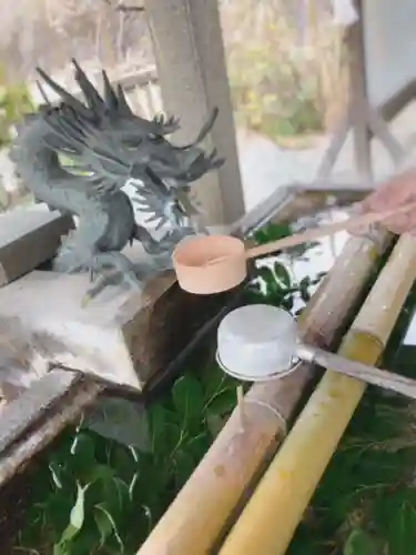 八雲神社(緑町)の手水舎