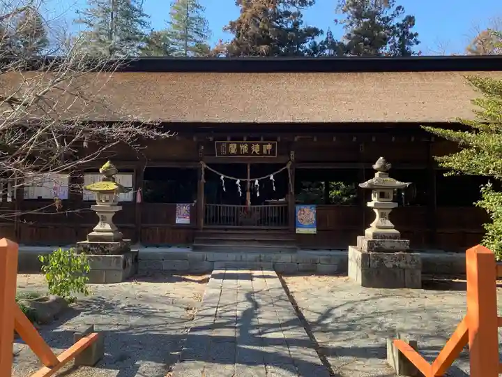 大井俣窪八幡神社の本殿・本堂