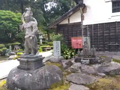 護国寺(富山県)