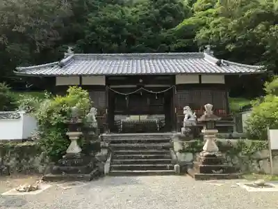 若宮八幡宮の本殿・本堂