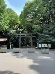 明治神宮の鳥居