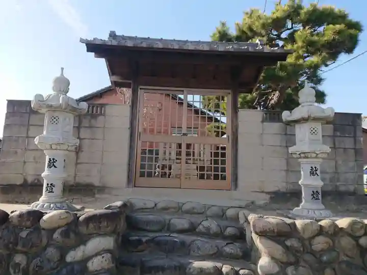 秋葉神社の山門・神門