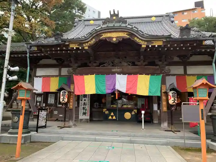 蓮馨寺の本殿・本堂