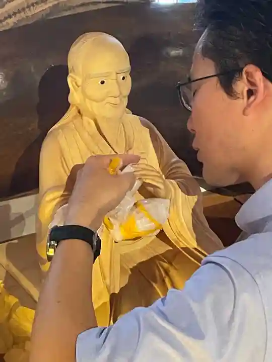 遠照山 光明寺(尼崎大仏)(兵庫県)