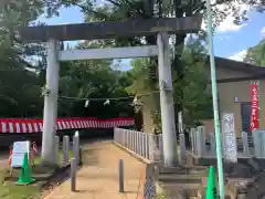 神明社の鳥居