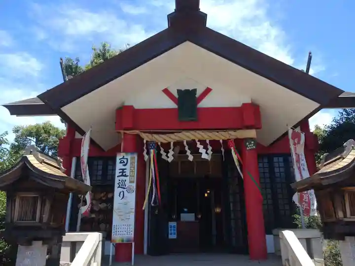 元郷氷川神社の本殿・本堂