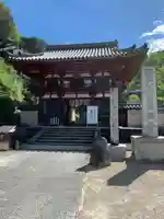 岡寺(龍蓋寺)の本殿・本堂