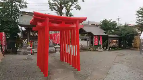 相模原氷川神社の鳥居