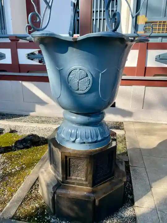 仙寿院の{uncategorized: "未分類", other: "その他", undefined: "問題あり", building: "その他建物", grave: "お墓", sacred_gate: "鳥居", guardian: "狛犬", statue: "像", buddha: "仏像", history: "歴史", nature: "自然", garden: "庭園", animal: "動物", pagoda: "塔", temizu: "手水舎", mountain_gate: "山門・神門", sanctuary: "本殿・本堂", subordinate: "末社・摂社", art: "芸術", scenery: "景色", jizo: "地蔵", ema: "絵馬", goshuin: "御朱印", omikuji: "おみくじ", items: "授与品その他", amulet: "お守り", goshuincho: "御朱印帳", eats: "食事", festival: "お祭り", votive_dance: "神楽", shichigosan: "七五三参", wedding: "結婚式", experience: "体験その他", initially: "初詣", around: "周辺", anti_infection: "感染症対策"}