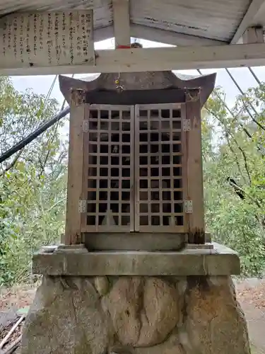 白々龍神の本殿・本堂