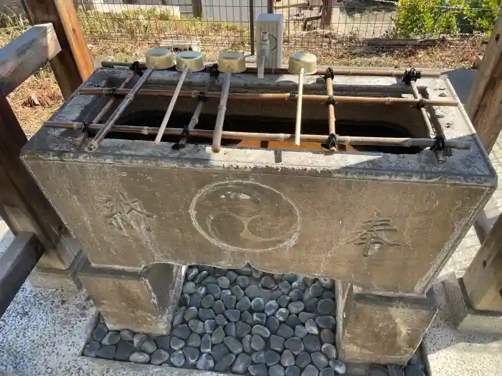 正八幡神社の{uncategorized: "未分類", other: "その他", undefined: "問題あり", building: "その他建物", grave: "お墓", sacred_gate: "鳥居", guardian: "狛犬", statue: "像", buddha: "仏像", history: "歴史", nature: "自然", garden: "庭園", animal: "動物", pagoda: "塔", temizu: "手水舎", mountain_gate: "山門・神門", sanctuary: "本殿・本堂", subordinate: "末社・摂社", art: "芸術", scenery: "景色", jizo: "地蔵", ema: "絵馬", goshuin: "御朱印", omikuji: "おみくじ", items: "授与品その他", amulet: "お守り", goshuincho: "御朱印帳", eats: "食事", festival: "お祭り", votive_dance: "神楽", shichigosan: "七五三参", wedding: "結婚式", experience: "体験その他", initially: "初詣", around: "周辺", anti_infection: "感染症対策"}