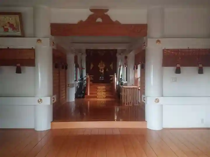 岡山八幡社の本殿・本堂