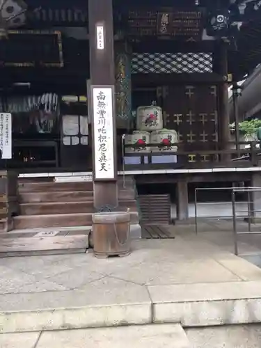 豊川稲荷東京別院の本殿・本堂