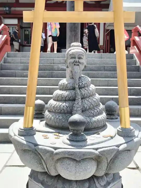 寛永寺不忍池弁天堂(東京都)