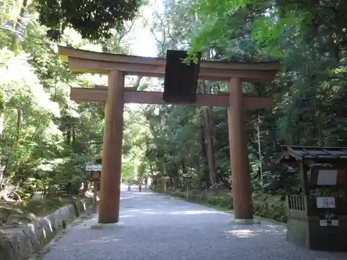 石上神宮の鳥居