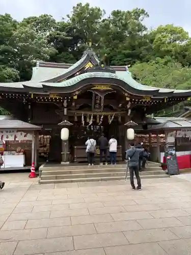 江島神社の{uncategorized: "未分類", other: "その他", undefined: "問題あり", building: "その他建物", grave: "お墓", sacred_gate: "鳥居", guardian: "狛犬", statue: "像", buddha: "仏像", history: "歴史", nature: "自然", garden: "庭園", animal: "動物", pagoda: "塔", temizu: "手水舎", mountain_gate: "山門・神門", sanctuary: "本殿・本堂", subordinate: "末社・摂社", art: "芸術", scenery: "景色", jizo: "地蔵", ema: "絵馬", goshuin: "御朱印", omikuji: "おみくじ", items: "授与品その他", amulet: "お守り", goshuincho: "御朱印帳", eats: "食事", festival: "お祭り", votive_dance: "神楽", shichigosan: "七五三参", wedding: "結婚式", experience: "体験その他", initially: "初詣", around: "周辺", anti_infection: "感染症対策"}