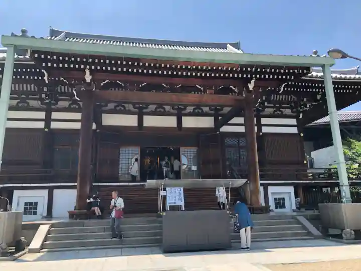 一心寺の本殿・本堂