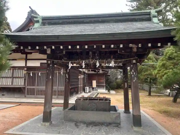 松陰神社の{uncategorized: "未分類", other: "その他", undefined: "問題あり", building: "その他建物", grave: "お墓", sacred_gate: "鳥居", guardian: "狛犬", statue: "像", buddha: "仏像", history: "歴史", nature: "自然", garden: "庭園", animal: "動物", pagoda: "塔", temizu: "手水舎", mountain_gate: "山門・神門", sanctuary: "本殿・本堂", subordinate: "末社・摂社", art: "芸術", scenery: "景色", jizo: "地蔵", ema: "絵馬", goshuin: "御朱印", omikuji: "おみくじ", items: "授与品その他", amulet: "お守り", goshuincho: "御朱印帳", eats: "食事", festival: "お祭り", votive_dance: "神楽", shichigosan: "七五三参", wedding: "結婚式", experience: "体験その他", initially: "初詣", around: "周辺", anti_infection: "感染症対策"}