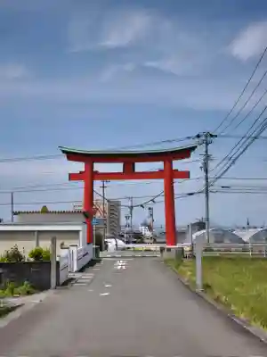 伊豫稲荷神社の{uncategorized: "未分類", other: "その他", undefined: "問題あり", building: "その他建物", grave: "お墓", sacred_gate: "鳥居", guardian: "狛犬", statue: "像", buddha: "仏像", history: "歴史", nature: "自然", garden: "庭園", animal: "動物", pagoda: "塔", temizu: "手水舎", mountain_gate: "山門・神門", sanctuary: "本殿・本堂", subordinate: "末社・摂社", art: "芸術", scenery: "景色", jizo: "地蔵", ema: "絵馬", goshuin: "御朱印", omikuji: "おみくじ", items: "授与品その他", amulet: "お守り", goshuincho: "御朱印帳", eats: "食事", festival: "お祭り", votive_dance: "神楽", shichigosan: "七五三参", wedding: "結婚式", experience: "体験その他", initially: "初詣", around: "周辺", anti_infection: "感染症対策"}
